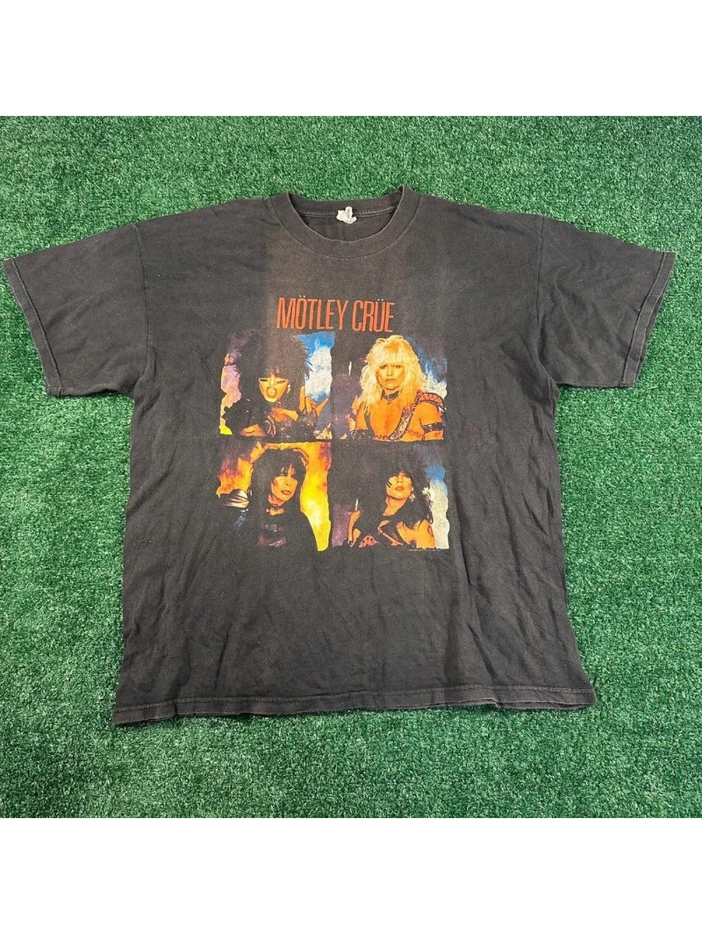 Y2k Motley crue black faded short sleeve shirt size xl